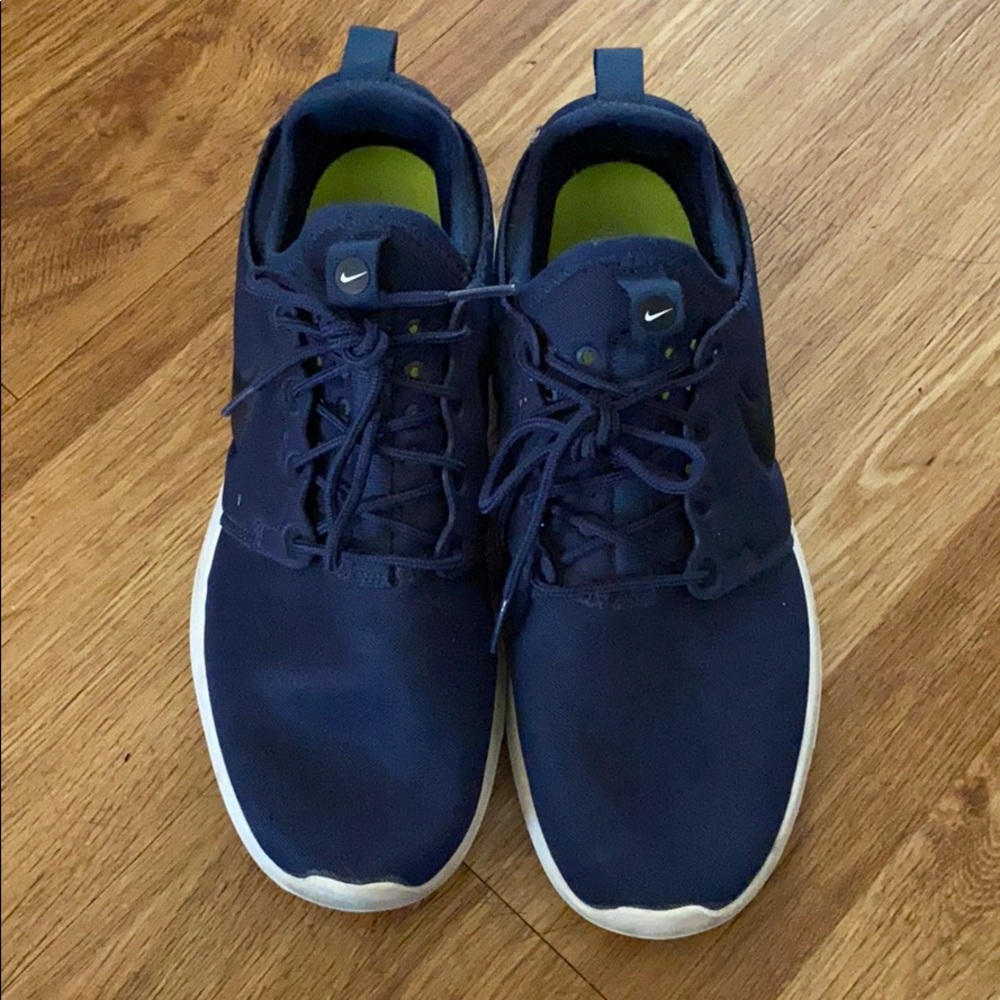 Navy Blue Nike Roshe Two Men’s Size 7.5